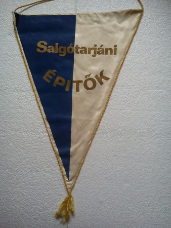 SALGOTARJANI EPITOK -49-